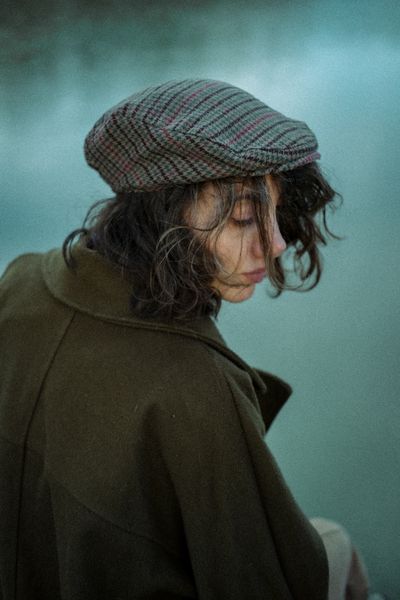 Tweed caps & cloth