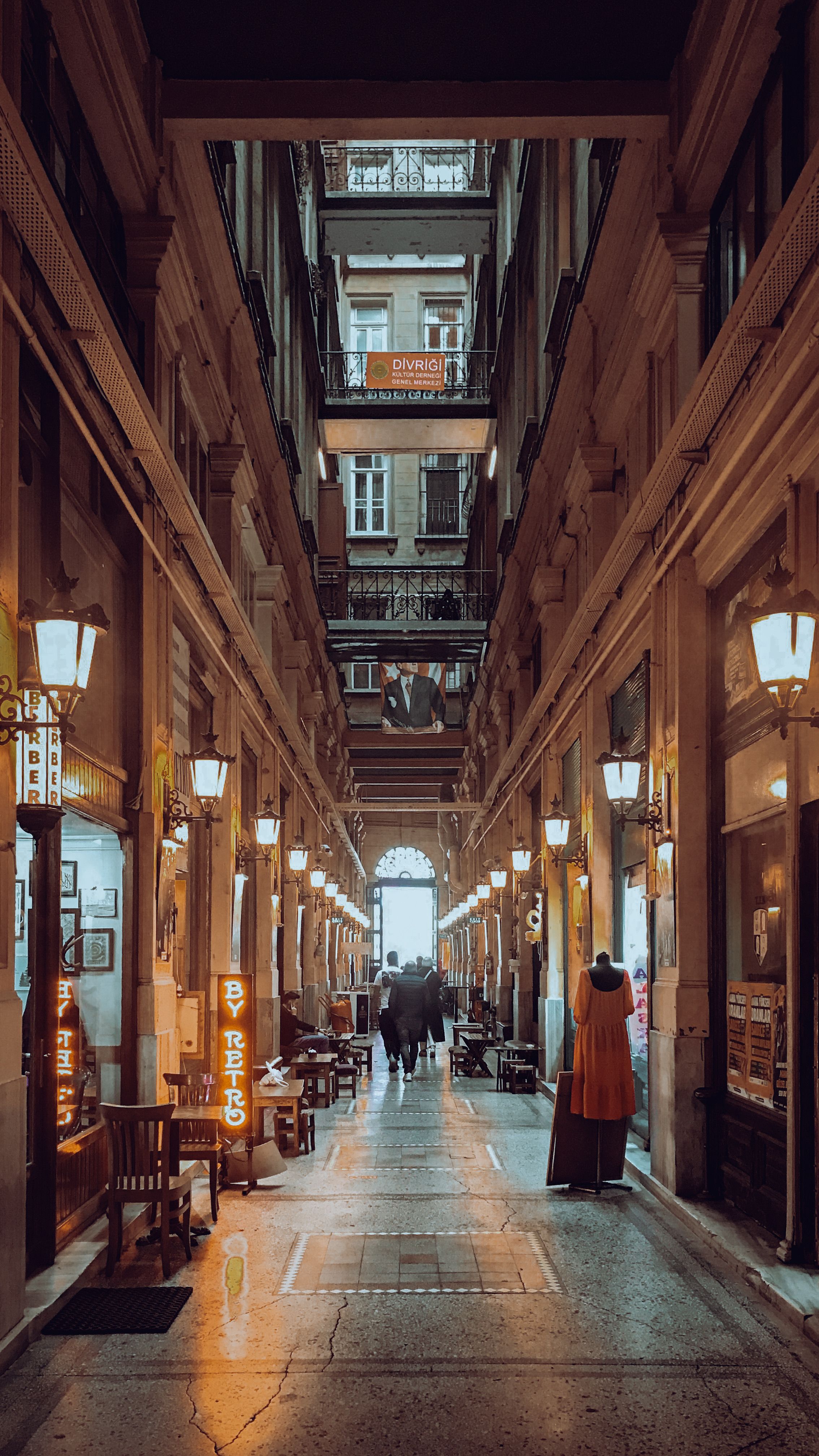 Illuminated Syria Passage in Istanbul, Turkey · Free Stock Photo