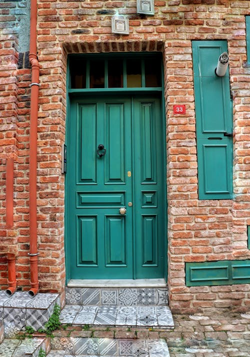Darmowe zdjęcie z galerii z budynek, cegły, drzwi