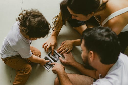 Foto stok gratis anak, ayah, bayi