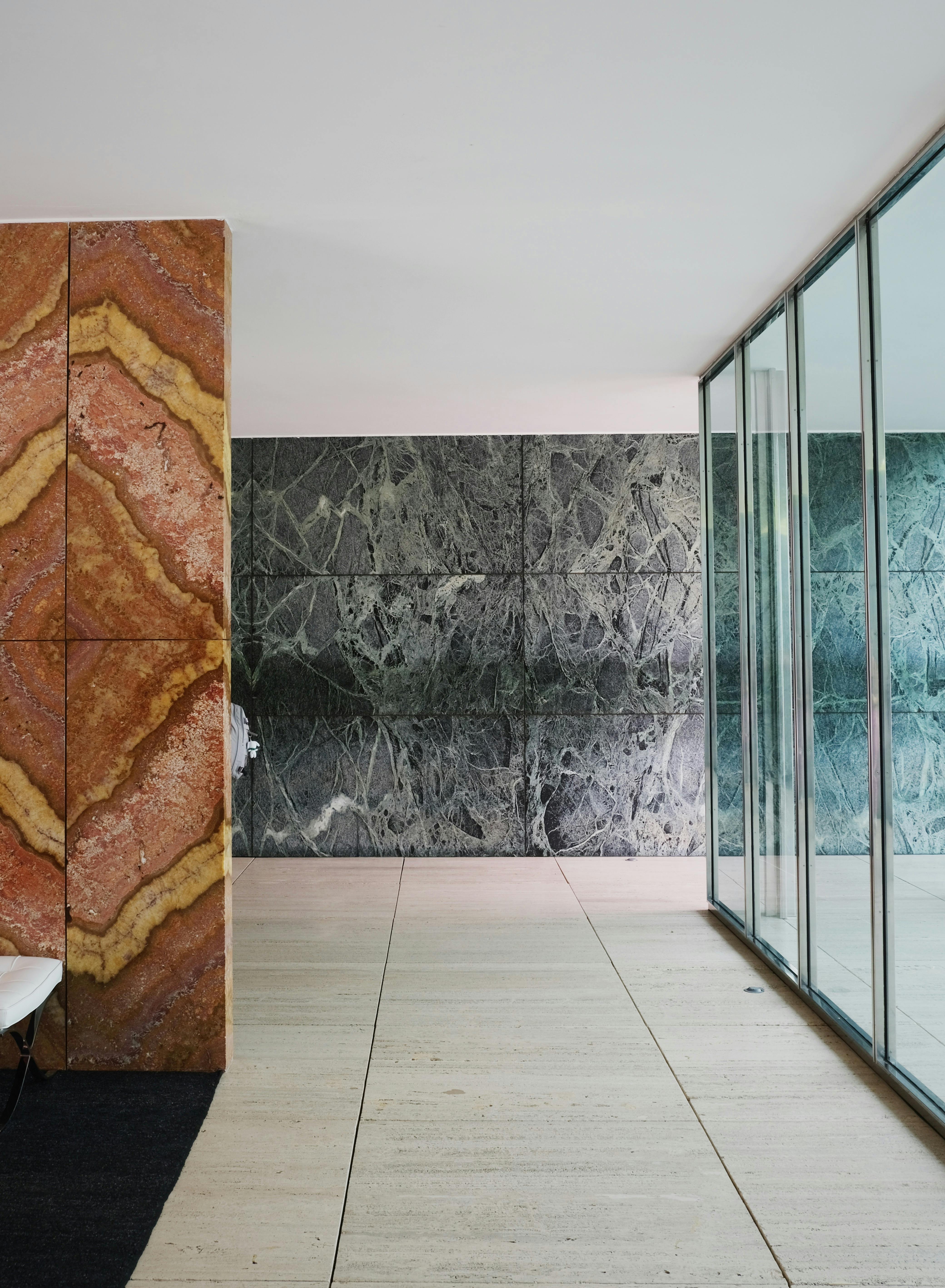 Gạch Marble Trắng Vân Mây: Xu Hướng Trang Trí Nhà Cửa 8 Gạch Marble Trắng Vân Mây: Xu Hướng Trang Trí Nhà Cửa
