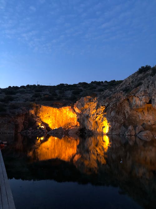 Бесплатное стоковое фото с вид на озеро, огни