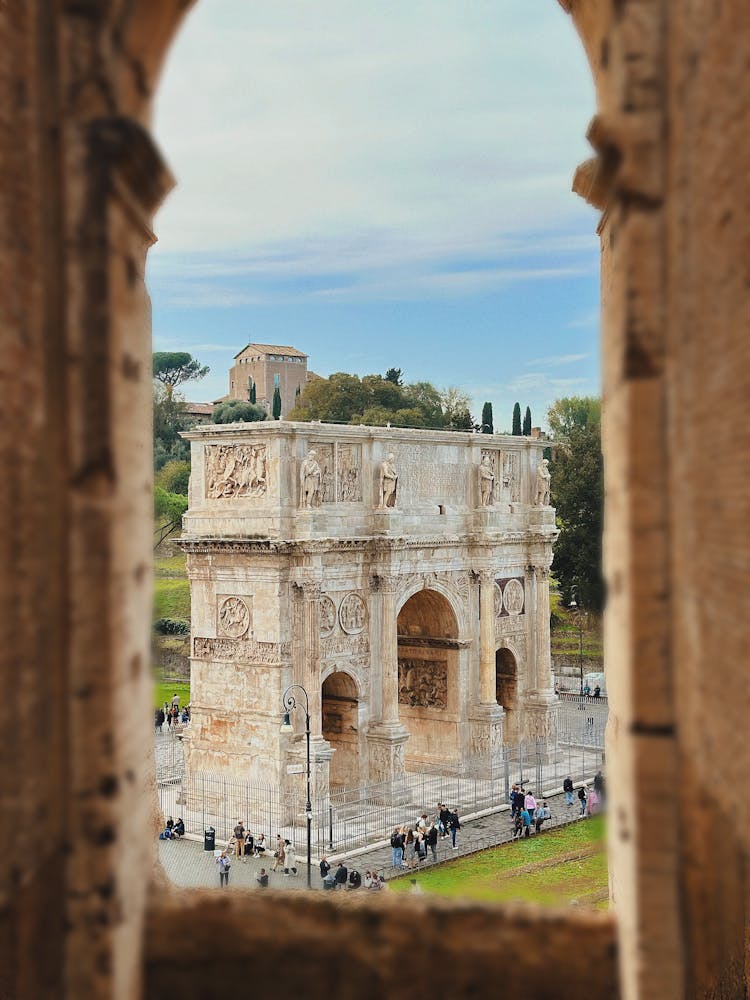 Arch Of Constantine In Rome, Italy