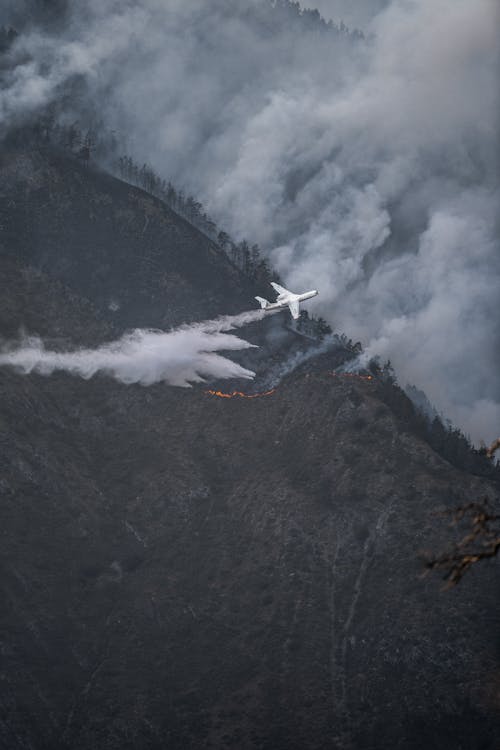 Free Airplane Extinguishing Fire Stock Photo