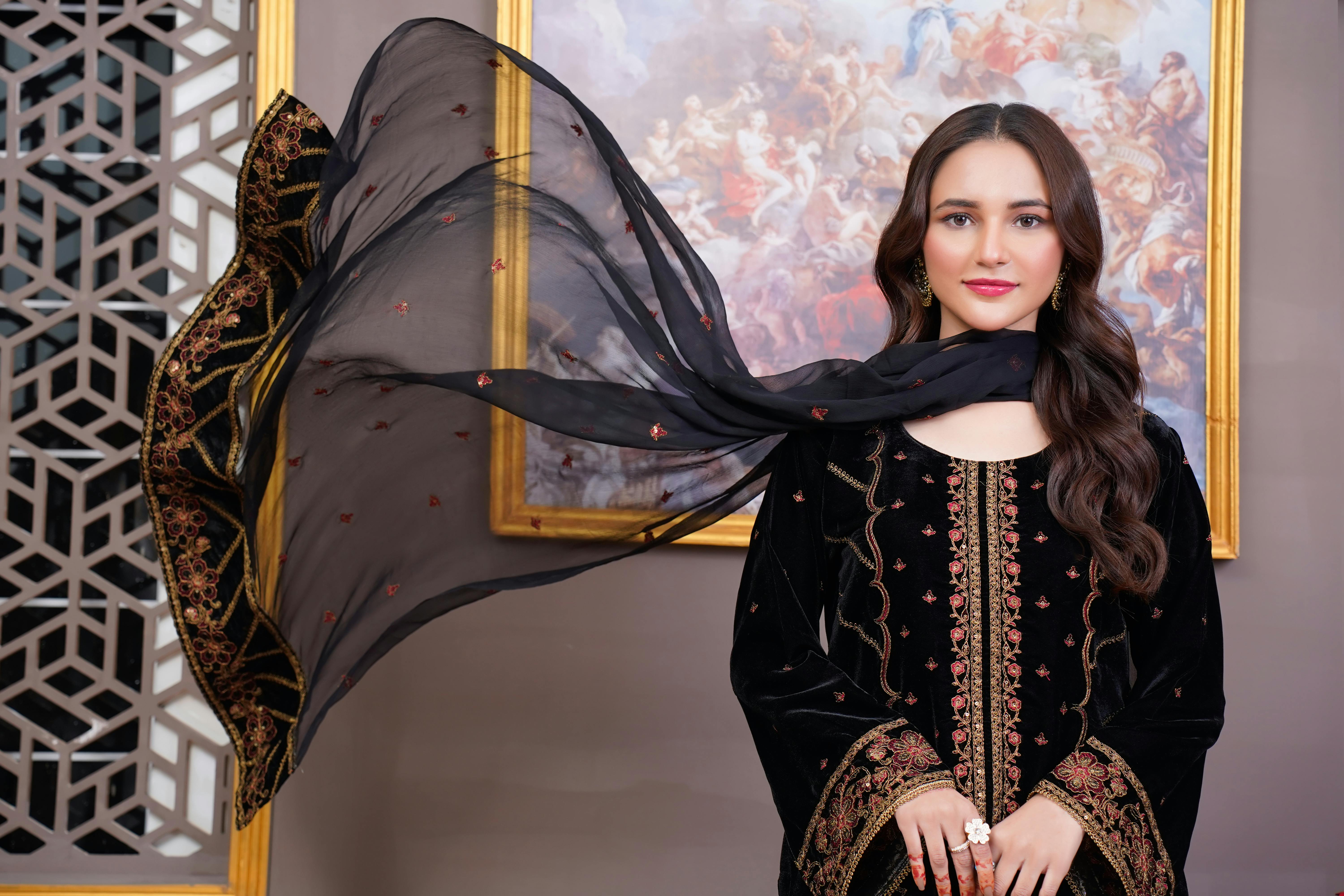 Beyond the Goldsmith: How AI and 3D Printing Are Forging the Future of Gold Earrings