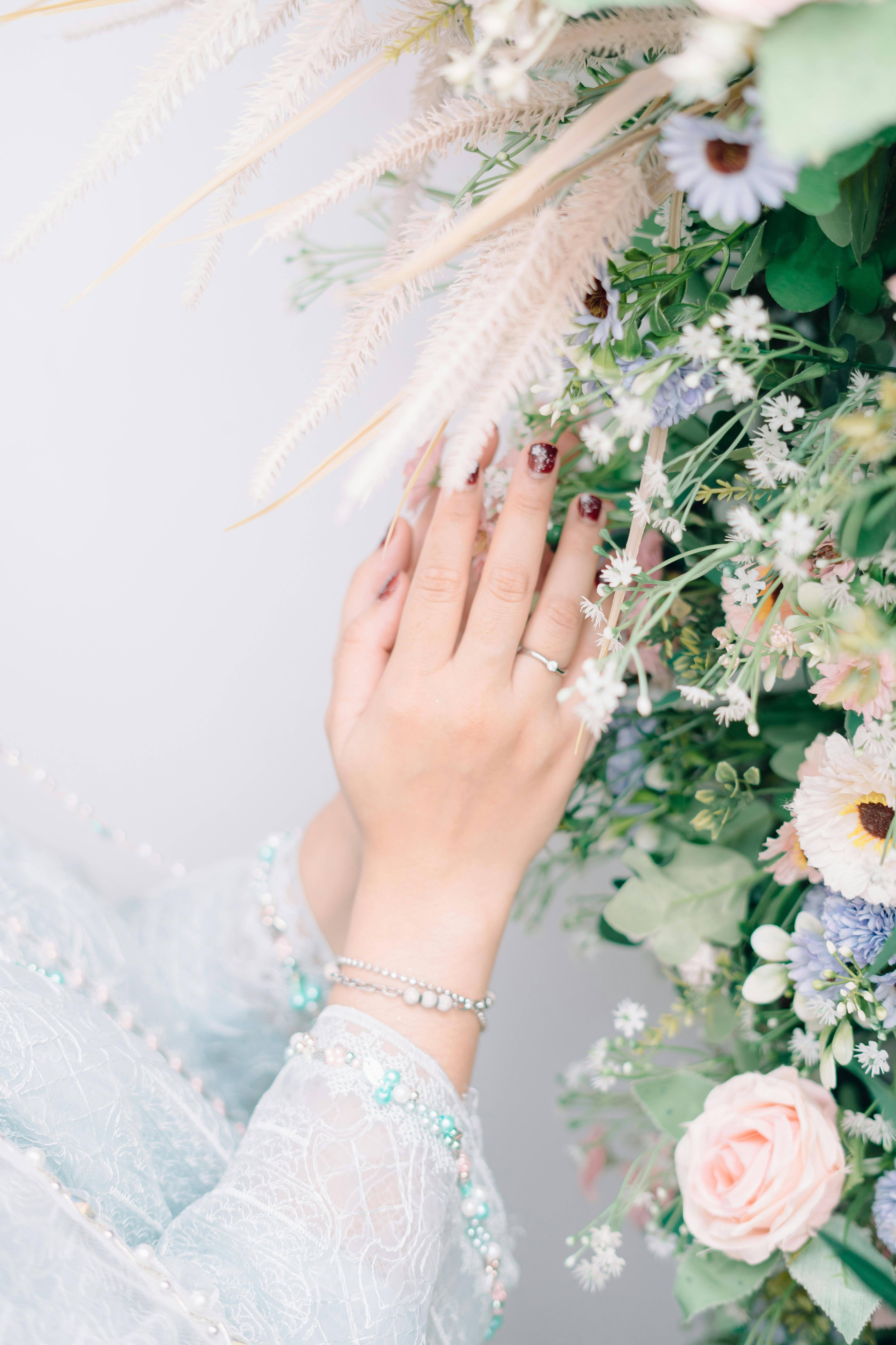 Gratuit Photos gratuites de accessoire de mode, affichage floral, apparence Photos