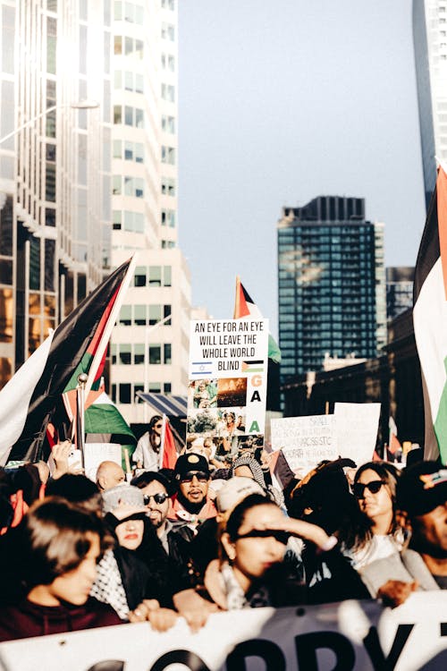 シティ, デモンストレーション, パレスチナの旗の無料の写真素材