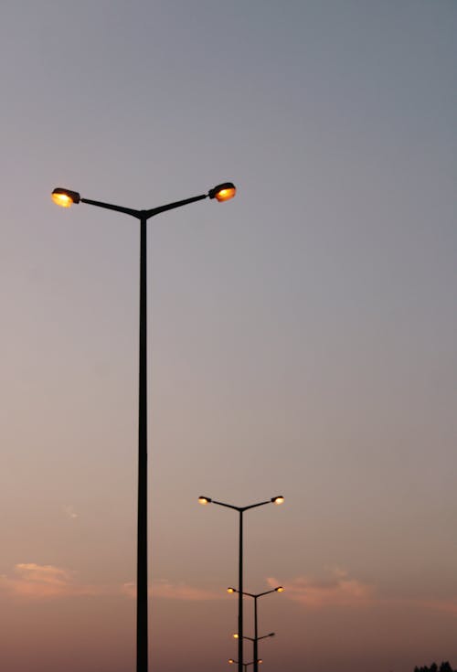 คลังภาพถ่ายฟรี ของ streetlamps, การไล่ระดับสี, ตะวันลับฟ้า