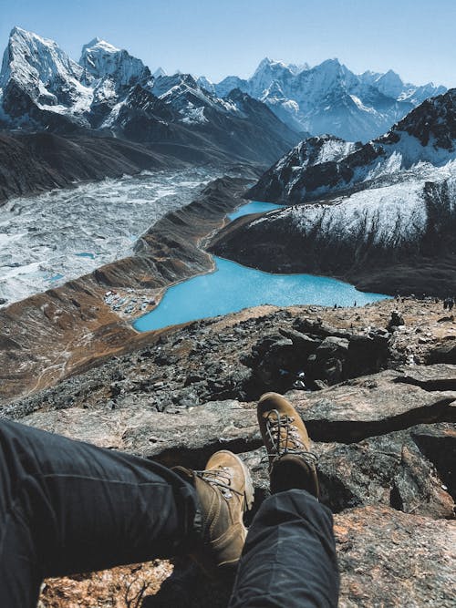 Foto stok gratis danau gokyo, gletser, hiker