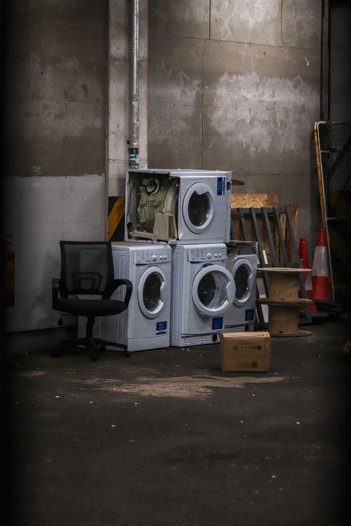 Worn-out appliances before a Proven Masters service call