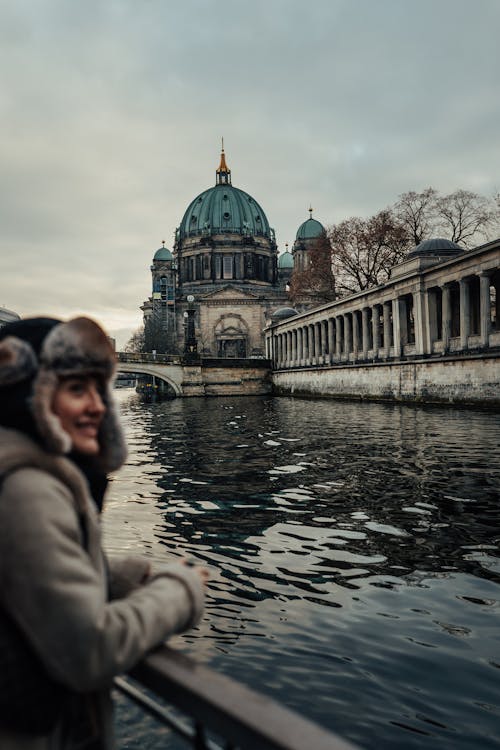 Бесплатное стоковое фото с Берлин, вертикальный выстрел, город