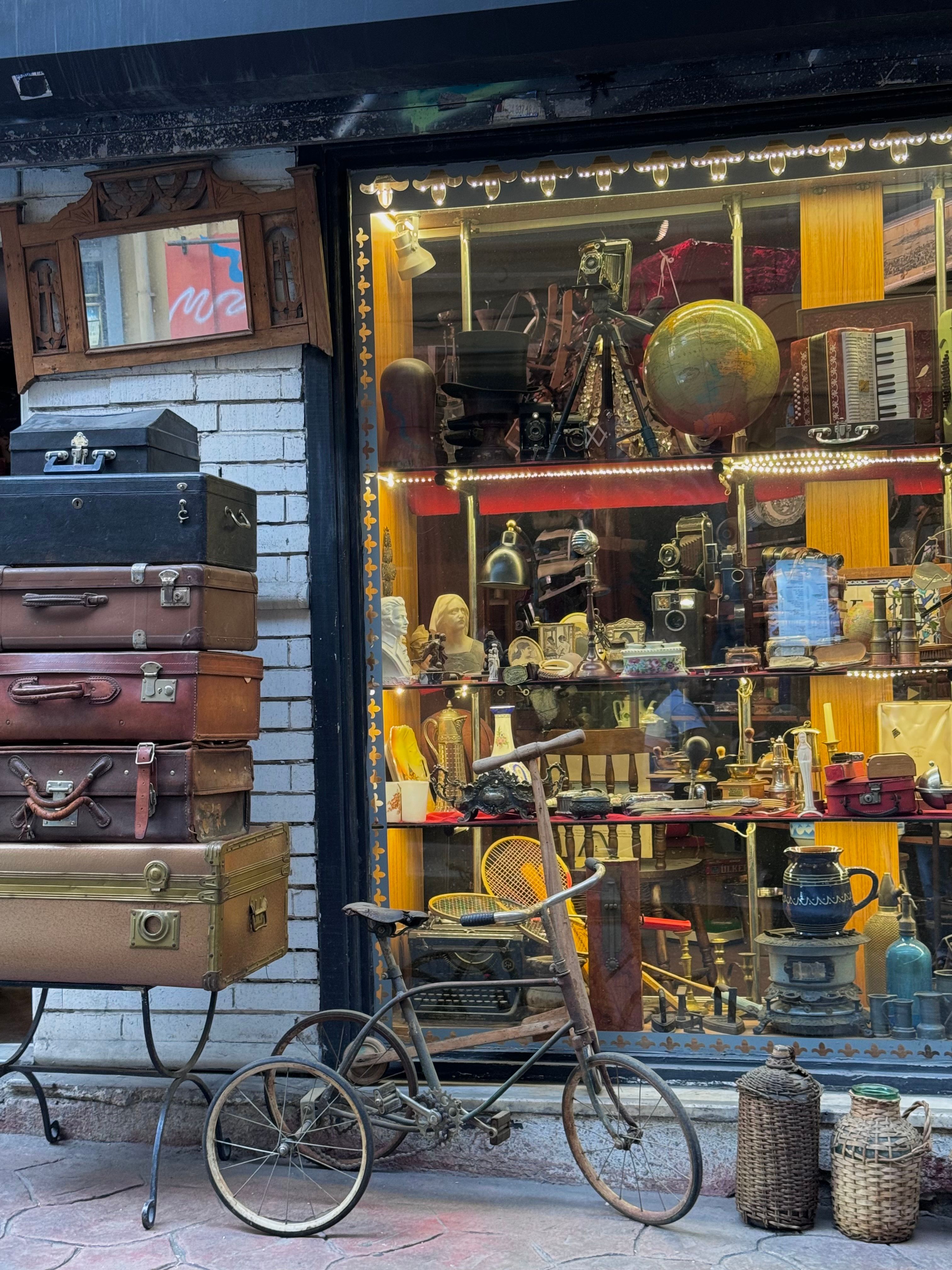 Exterior of a Store with Antiques · Free Stock Photo