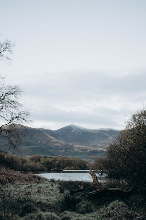 Immagine gratuita di cloud, collina, lago