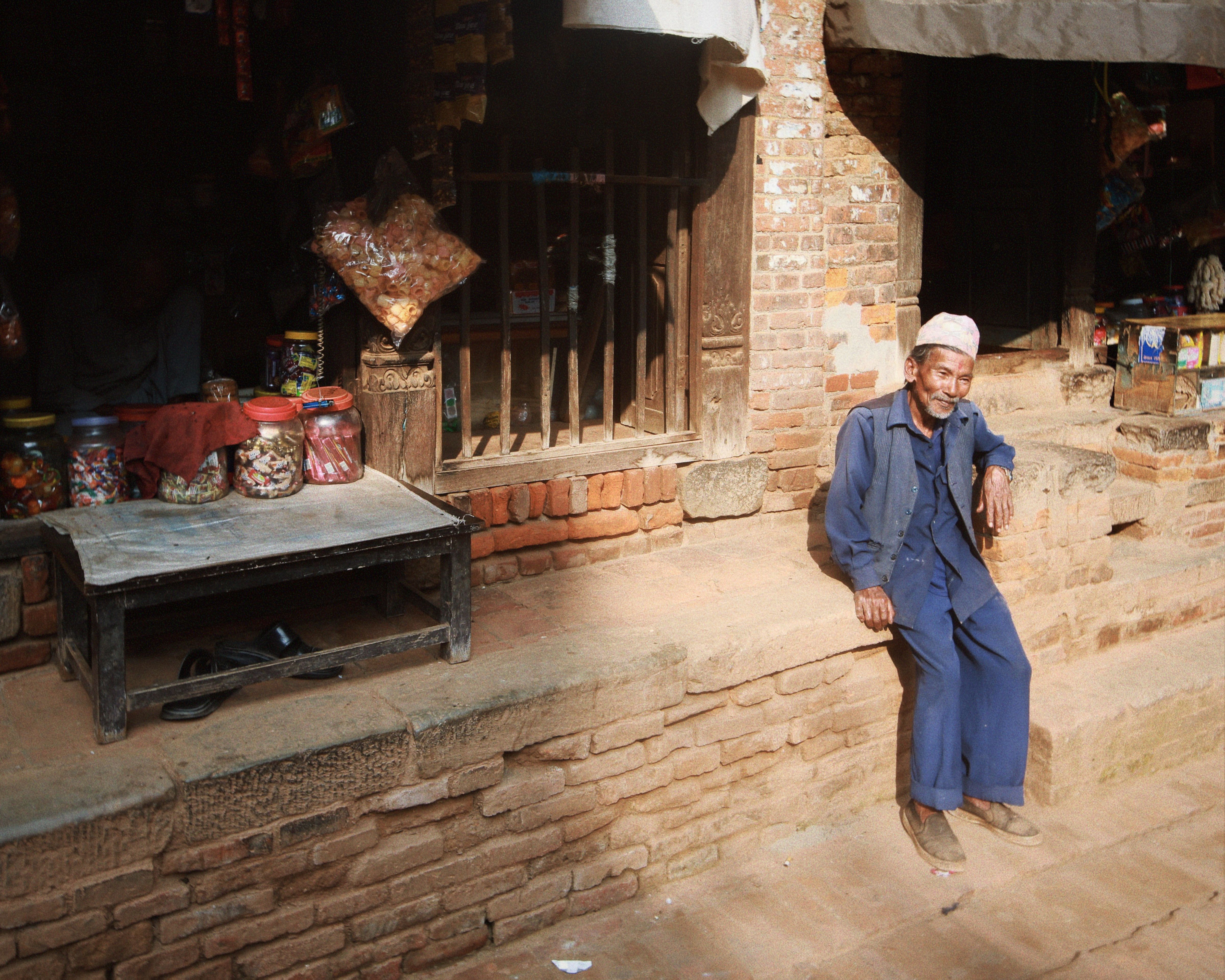 Worker Dipotong Koser Koser Photos Download The Best Free Worker