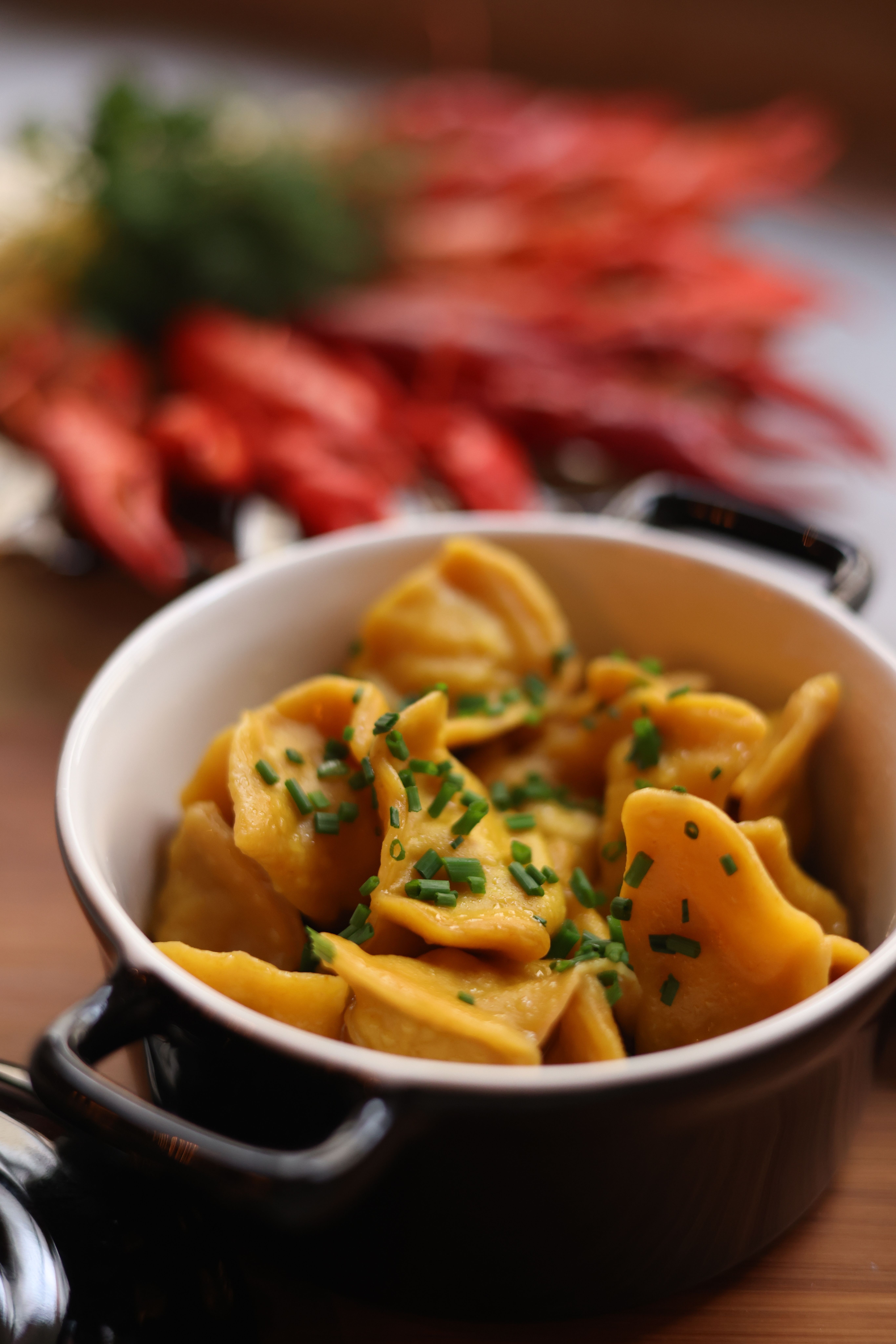 Blurry Restaurant Dumpling Table Photos, Download The BEST Free Blurry ...
