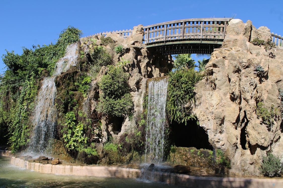 parque Genovés de Cádiz - fotografía 1. Las cascadas del jardín botánico