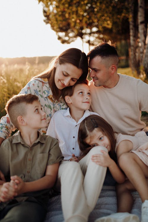 Gratis stockfoto met dochter, familie, glimlachen