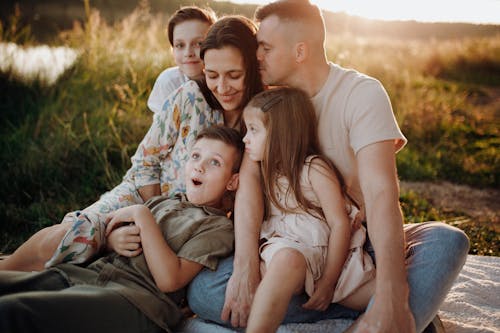 Gratis stockfoto met dochter, familie, glimlachen