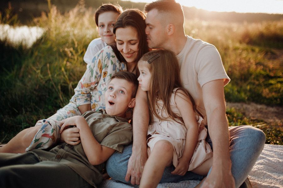 Family supported financially by Goldamity term life insurance planning