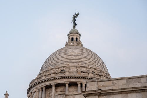 Dome of Victoria Memorial in London