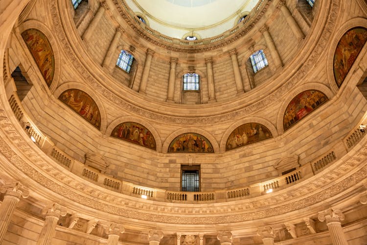 Ornamented Wall With Paintings In Dome Of Victoria Memorial