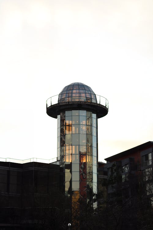 Darmowe zdjęcie z galerii z budynek, budynek od zewnątrz, fasada