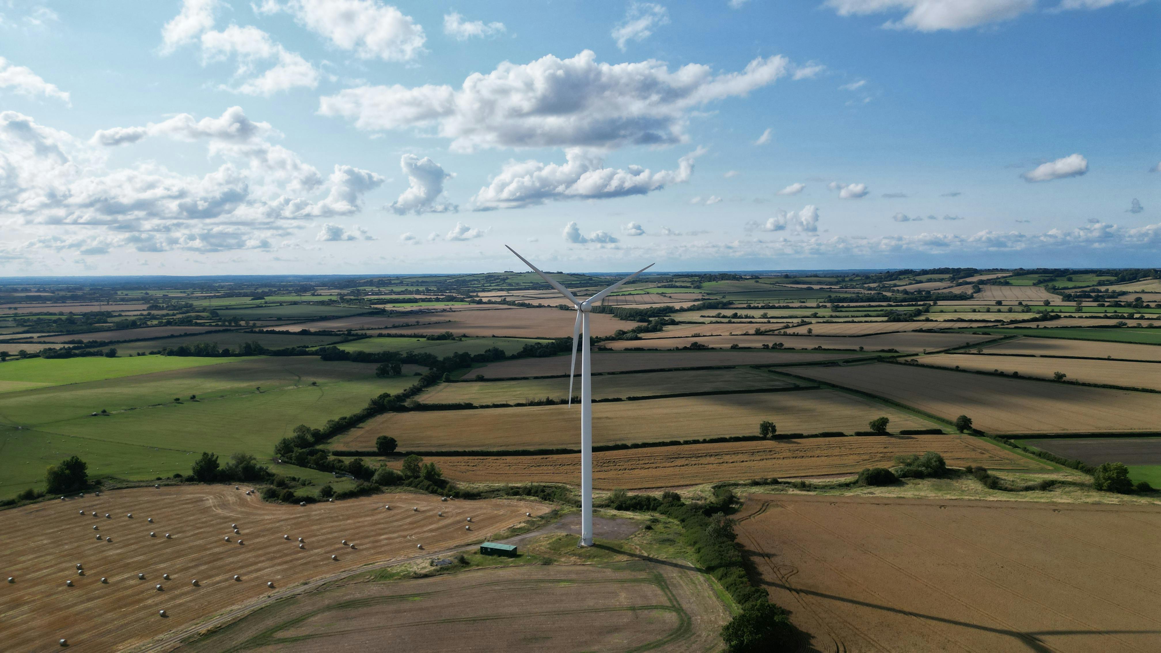 Renewable energy deployment: assessing benefits and challenges for ecosystem services — Photo by Sky Eye Imagery on Pexels