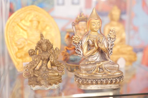 altın arka plan, Buda, Budizm içeren Ücretsiz stok fotoğraf