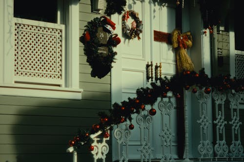 Kostenloses Stock Foto zu "garlands", dekorationen, dekoriert