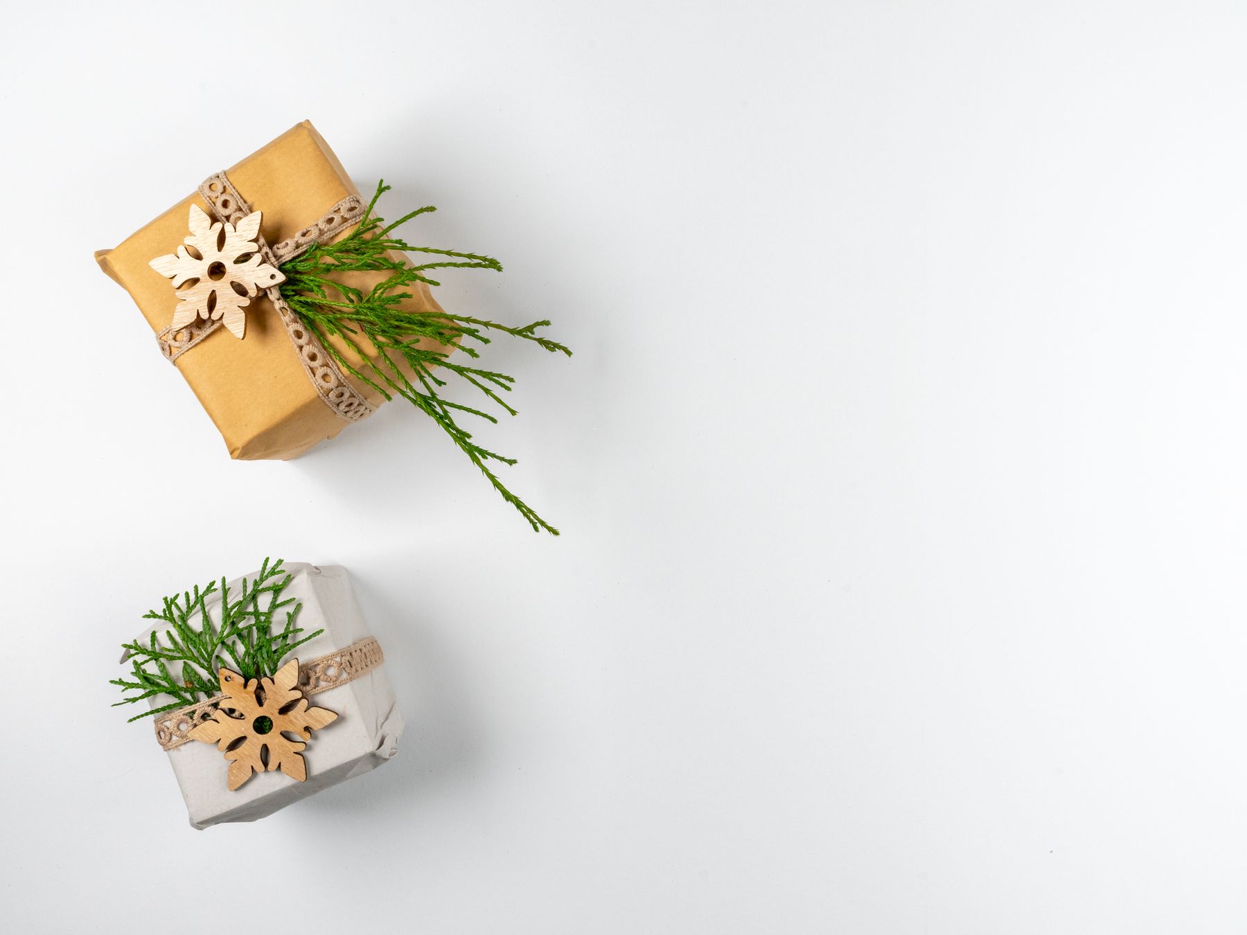 Cullen — professional packers wrapping and boxing belongings