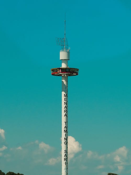 Taming Sari Tower, Malacca