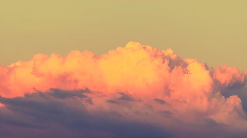 Pretty Cloud in Sky at Dusk