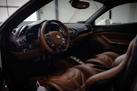 Ferrari @voic.at