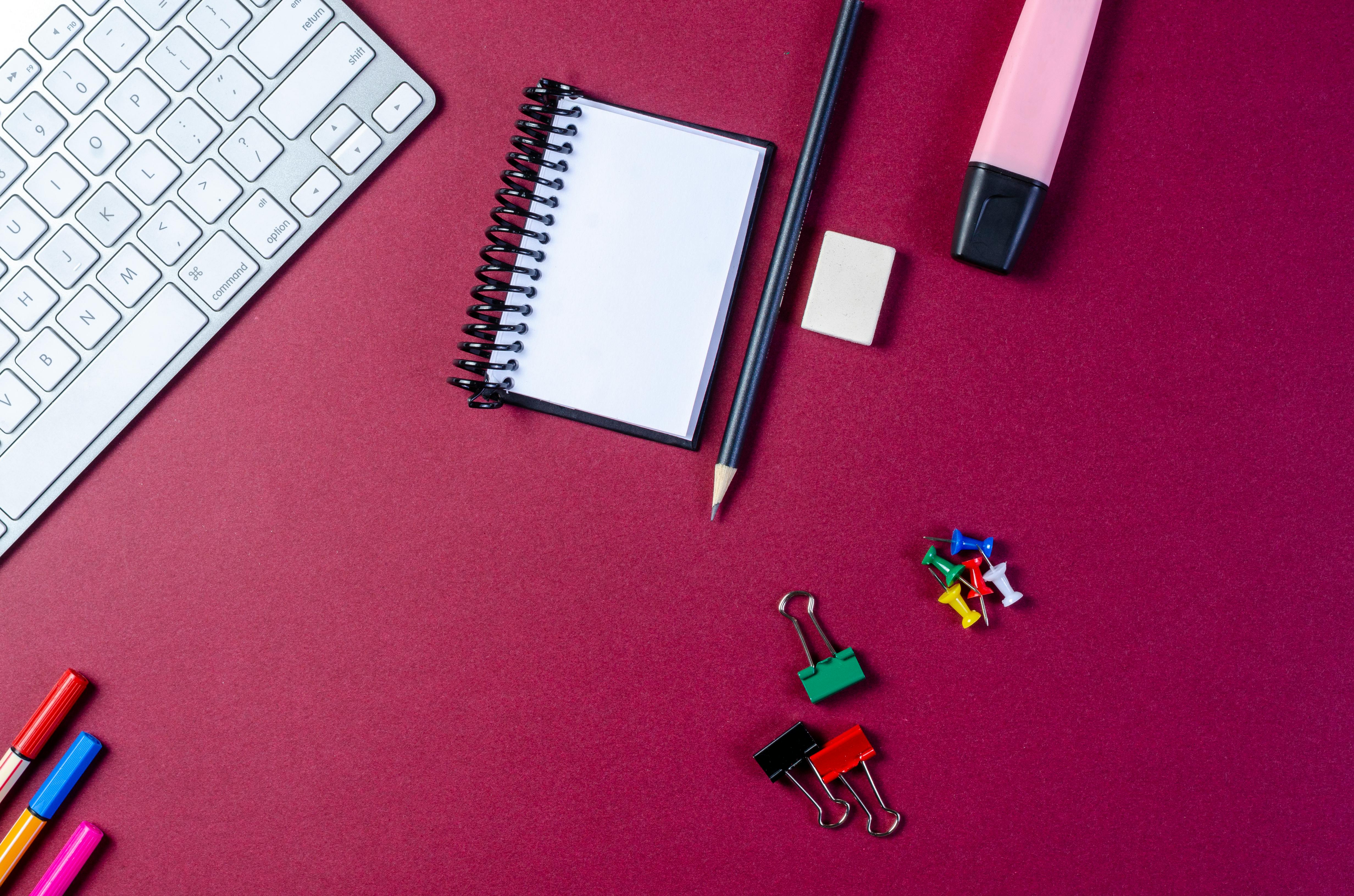 Gratis Immagine gratuita di accessori per il desktop, accessori per ufficio, ambiente di lavoro Foto a disposizione