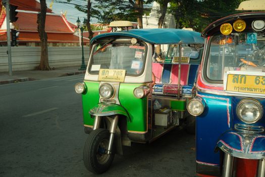 Chinatown tuk-tuk food tour — Bangkok