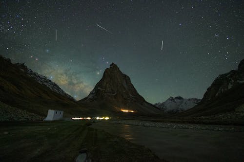 Immagine gratuita di alba, albero, angolo