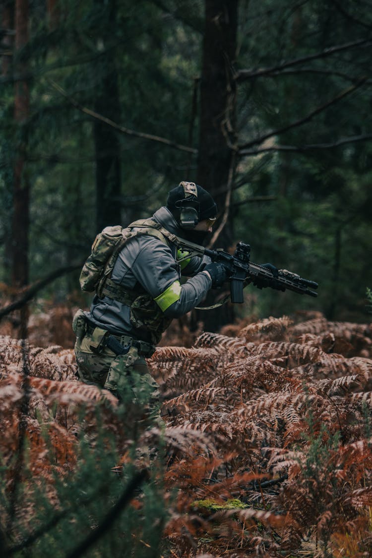 Soldier Holding A Weapon 