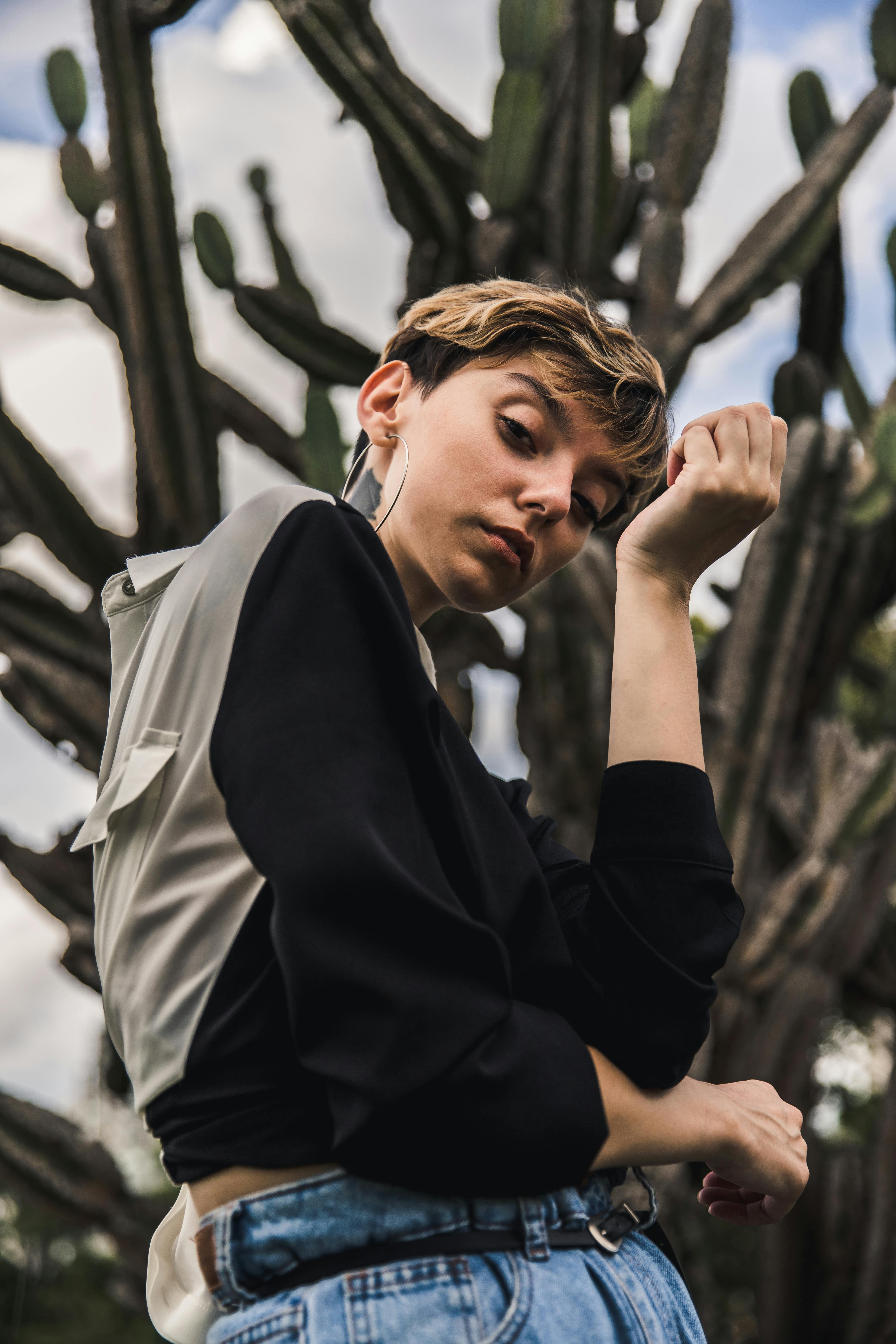 脸火辣辣的疼怎么办