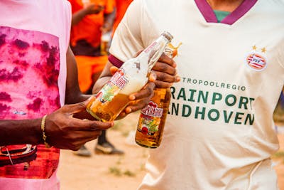 "De PSS VS PSV: Power Dynamics & Policy Implications Amidst Playoff Struggles & Player Exclusions"