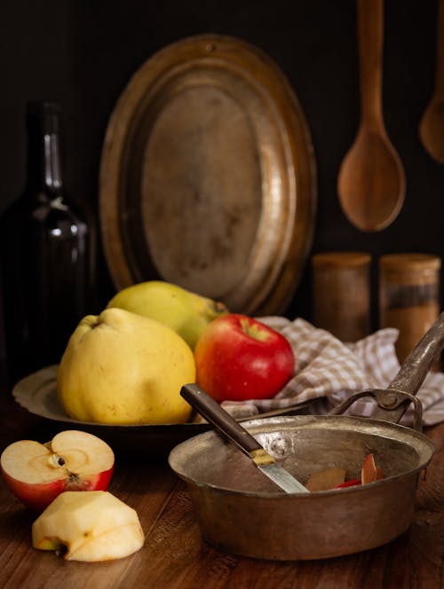 Knife, Pot and Apples