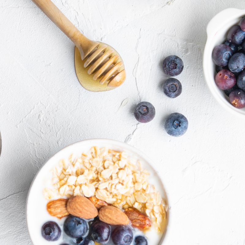Granola with Almonds and Honey