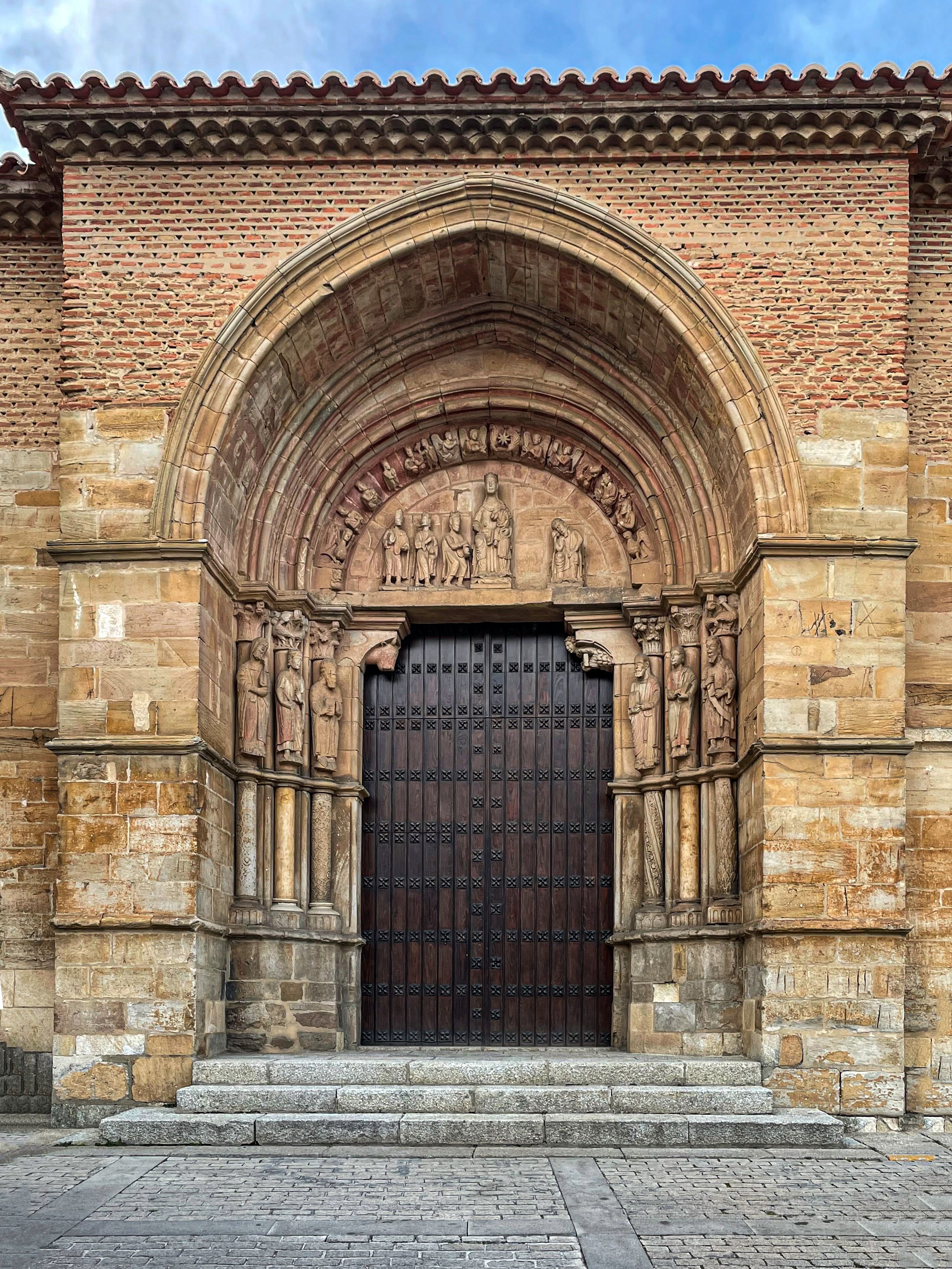 Ornate Church Gate · Free Stock Photo