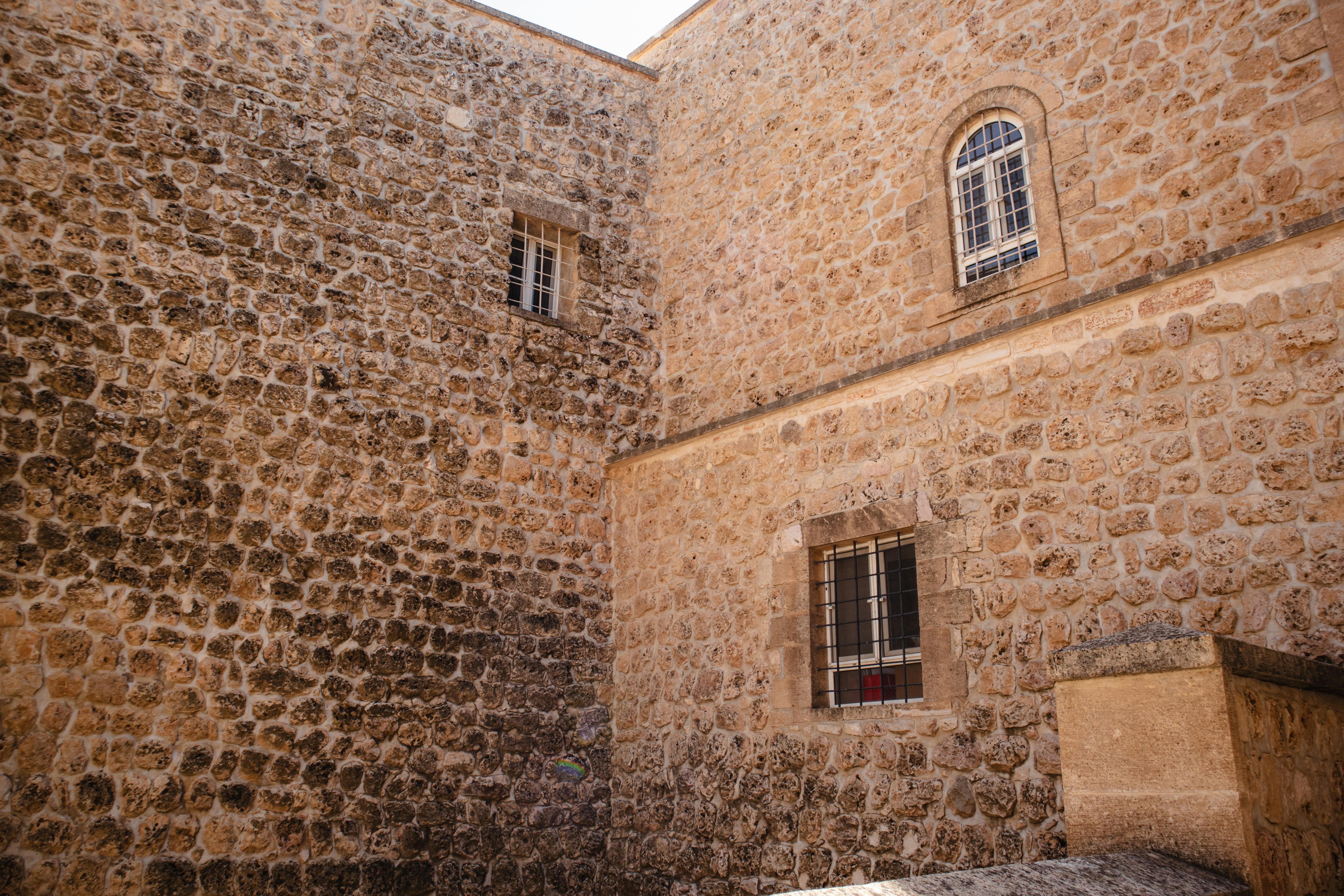 Walls of the Mor Gabriel Monastery, Mardin, Turkey · Free Stock Photo, image size:1125x750