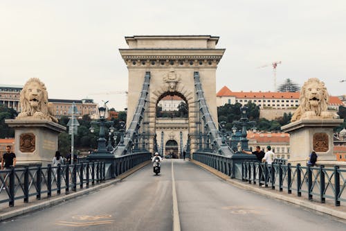 Foto d'estoc gratuïta de asfalt, Budapest, carretera
