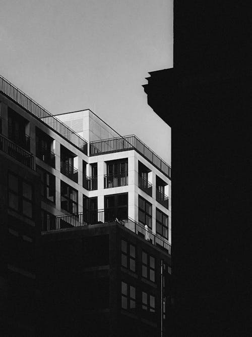 Безкоштовне стокове фото на тему «Windows, балкони, Будівля»