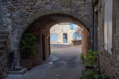 Kostenloses Stock Foto zu altstadt, drÃ´me, frankreich