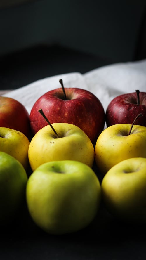 Red and Green Apples