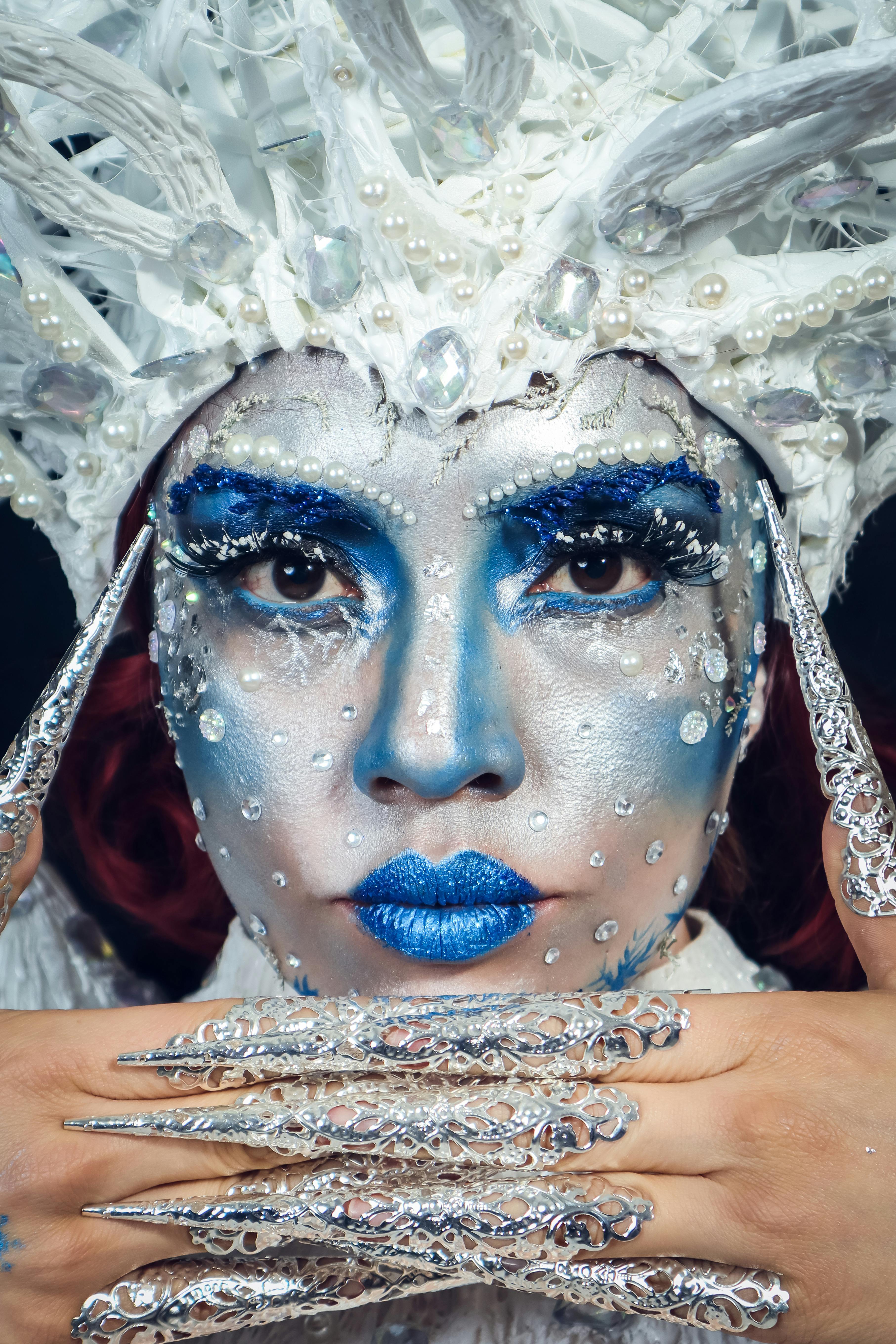 bezplatná Základová fotografie zdarma na téma avantgardním stylu, barevný make-up, design kostýmu Základová fotografie