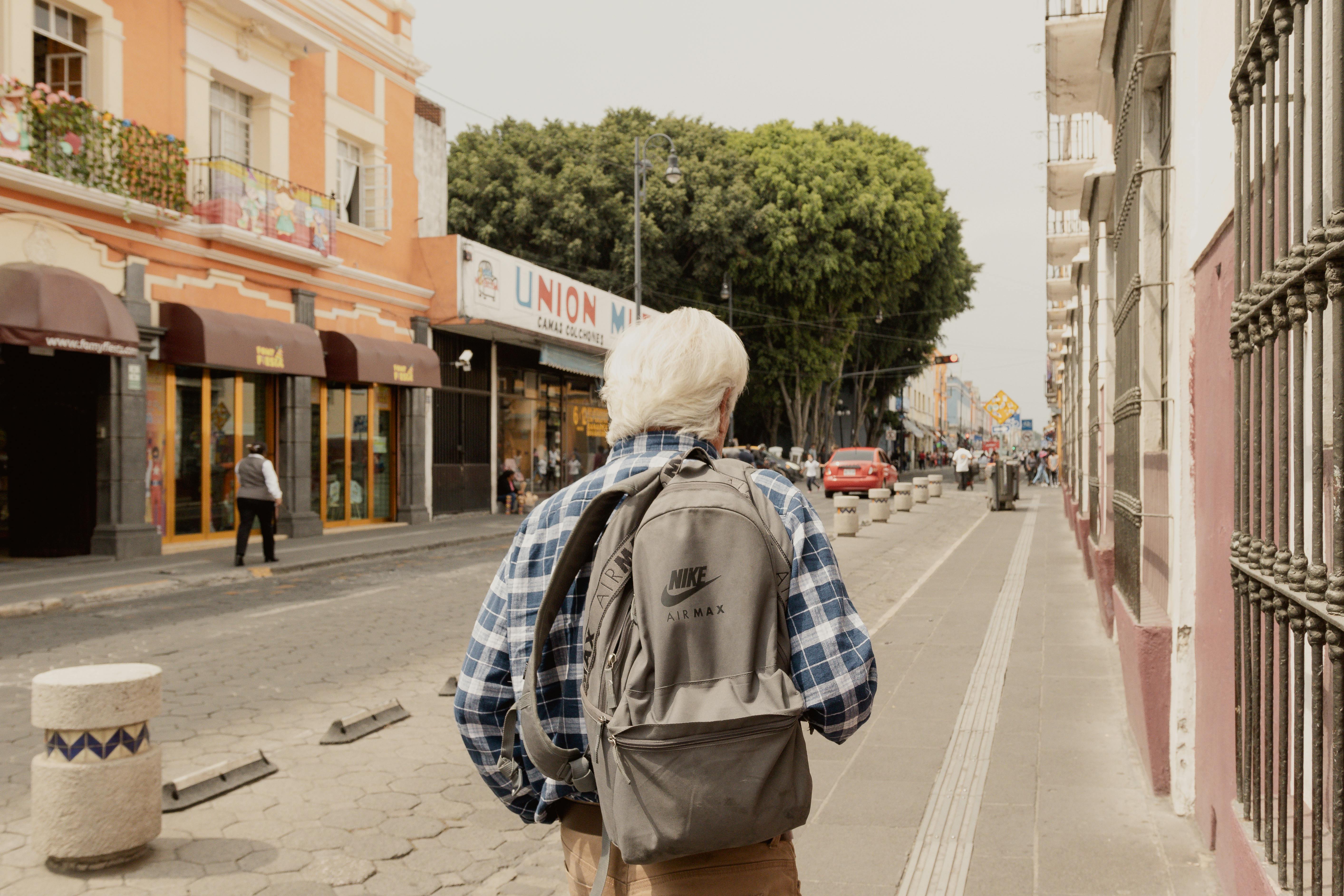 ICE Wants To Deport 12-Year-Old Boy Immigration Lawyer Says Is Citizen — Photo by Chris Luengas on Pexels