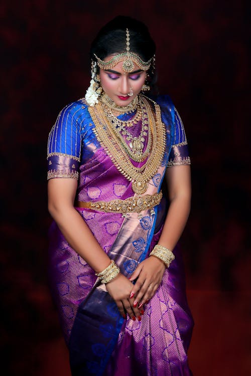 Gratis arkivbilde med eleganse, indisk kvinne, motefotografi